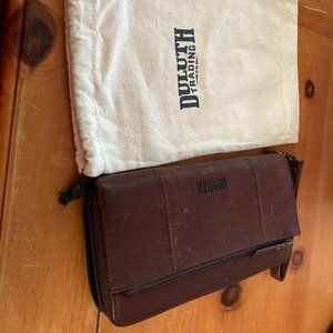 Duluth Trading Large Lifetime Leather Wallet Wristlet